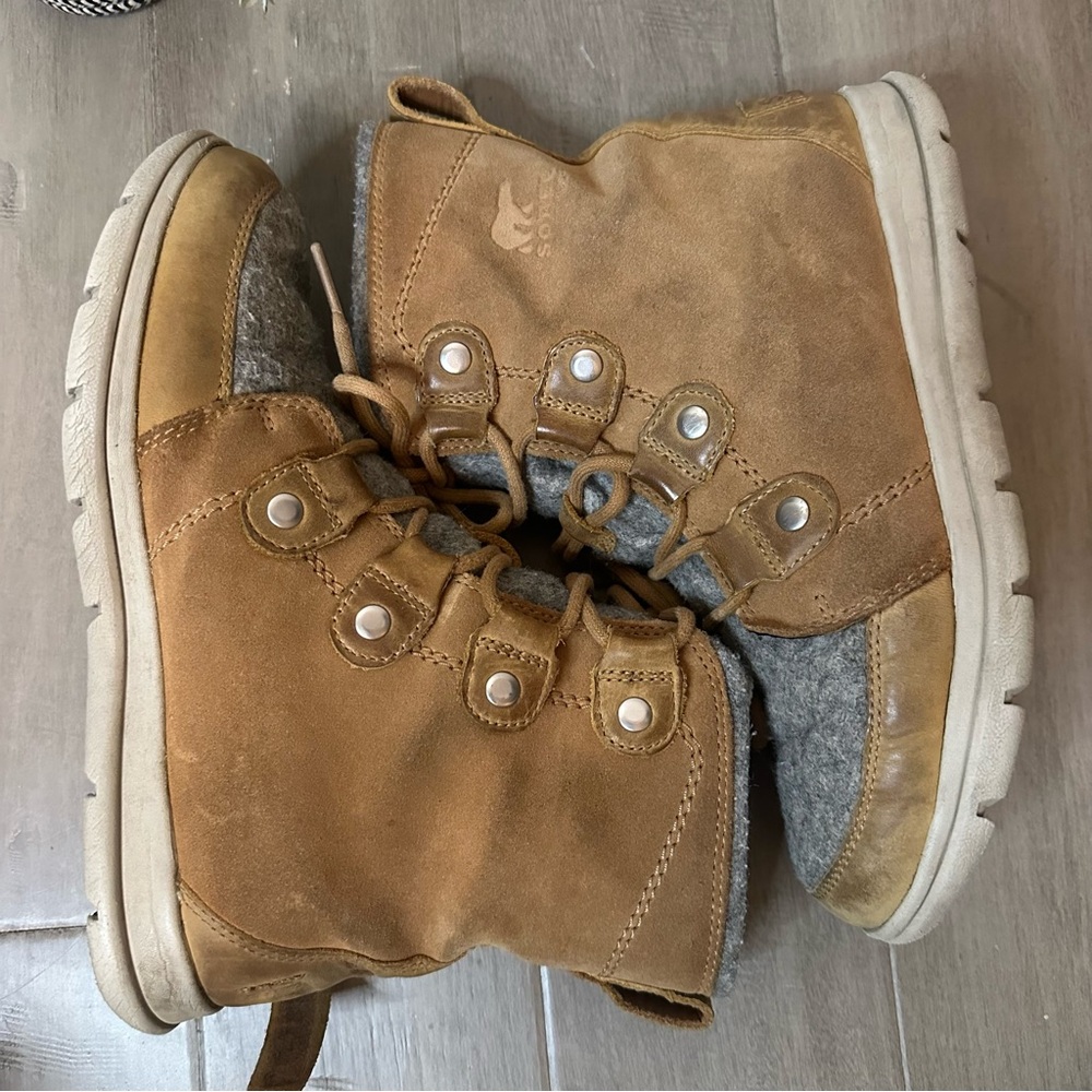 Sorel Explorer Joan Boots Women’s 8.5 Brown/grey - Picture 2 of 11